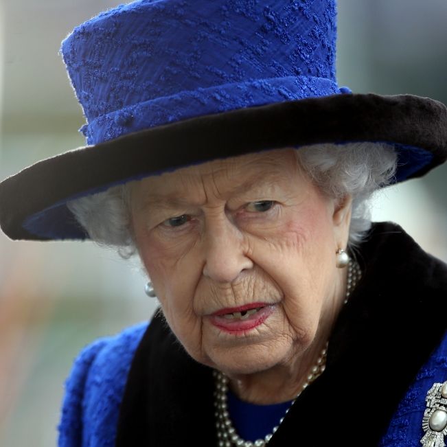 Queen zittert vor Putin! Geheimer Flucht-Plan bei Bomben-Abwurf enhtüllt