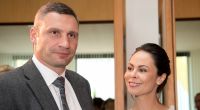 Vitali Klitschko ist mit dem ehemaligen Model Natalia Egorowa verheiratet.