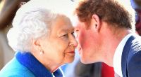 Von den Reiseplänen ihres Enkels Prinz Harry ist Queen Elizabeth II. regelrecht überrumpelt worden.