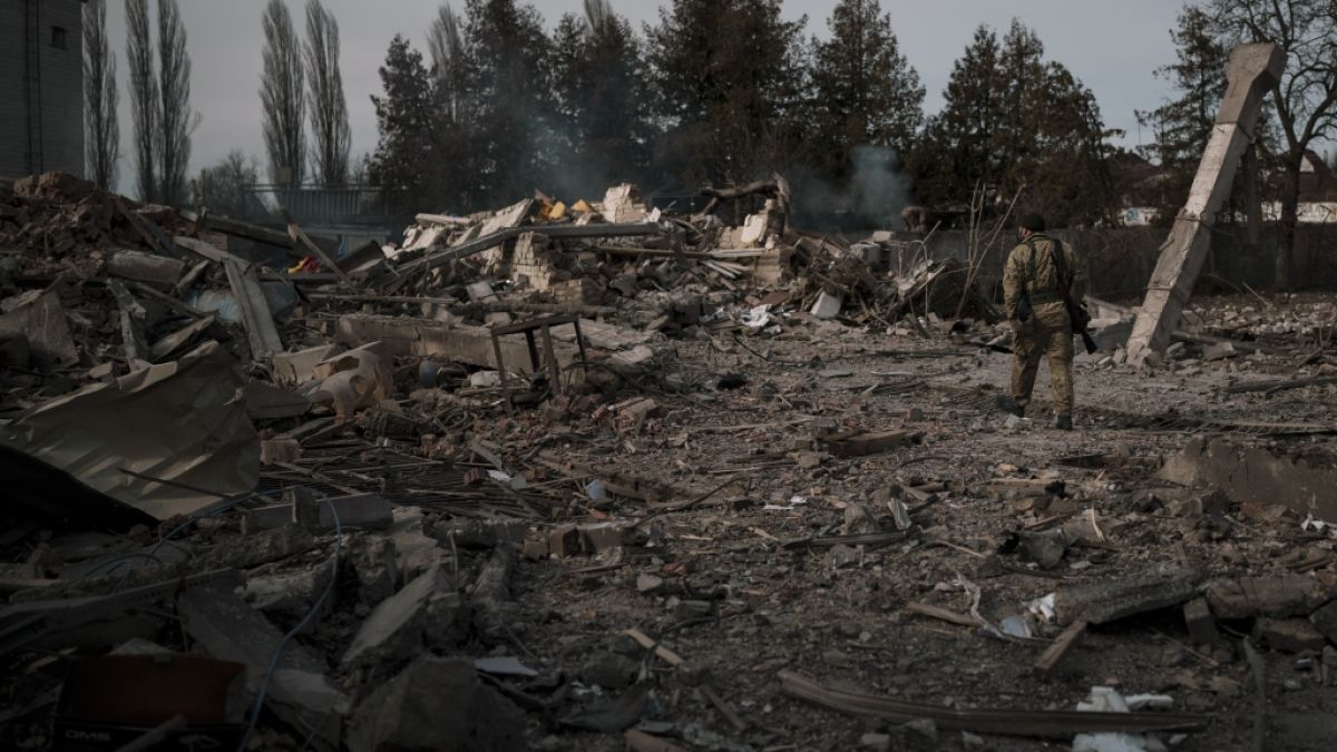 Putins-Truppen haben den Militärstützpunkt in Jaworiw, in der Nähe der polnischen Grenze bombardiert. (Symbolfoto) (Foto)