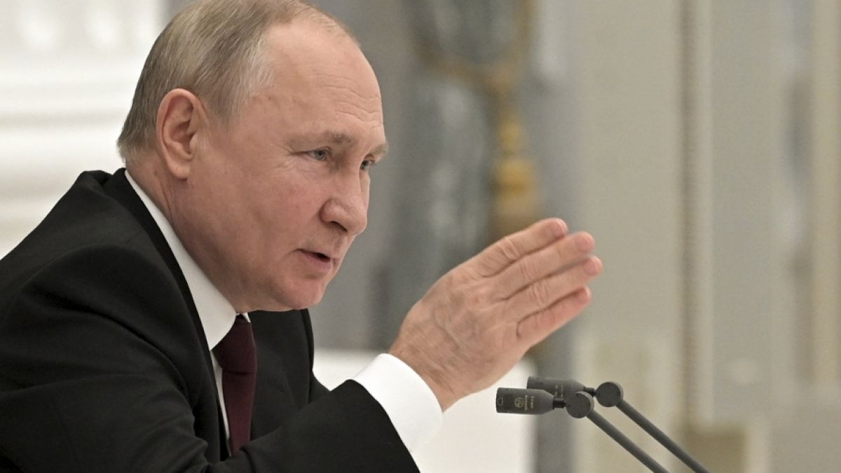 Düsterer Fake-Clip: Wladimir Putin lässt Paris bombardieren. (Foto)