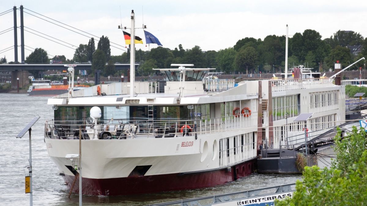 Auf einem Hotelschiff in Düsseldorf wurde eine 18-Jährige vergewaltigt. (Foto)