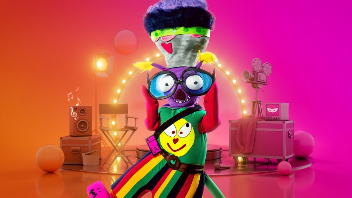 Brilli hat seinen großen Auftritt bei "The Masked Singer" 2022 - entworfen wurde das Fabelwesen von der zehnjährigen Emma. (Foto)