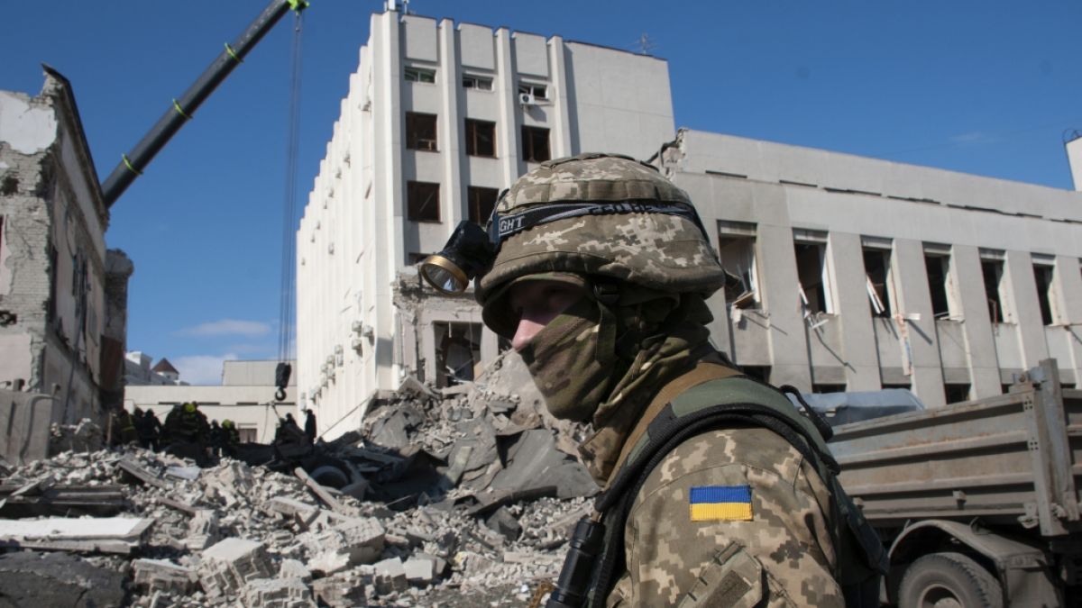 Seit 24 Tagen tobt nun schon Krieg in der Ukraine. Und ein Ende ist noch lange nicht in Sicht. (Foto)