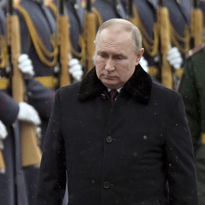 Aufnahmen offenbaren Tränen-Drama! Kreml-Chef weint um toten Freund