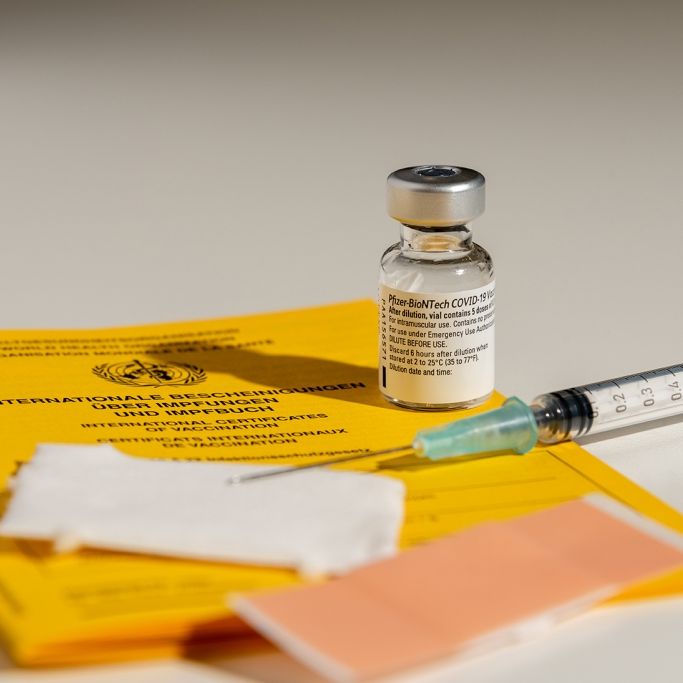 Impfpflicht vor dem Aus? Krankenkassen warnen vor Umsetzung