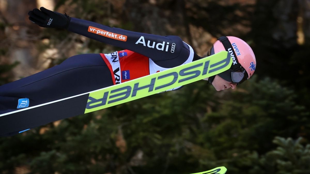 Skispringer Karl Geiger werden beim Saisonfinale in Planica gute Siegchancen zugeschrieben. (Foto)