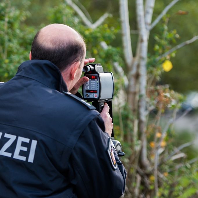 HIER nimmt die Polizei heute Raser ins Visier - Alle Blitzer-Standorte im Überblick