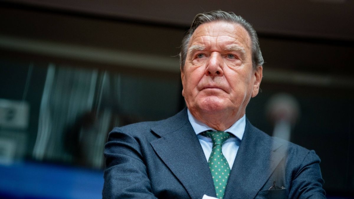 Gerhard Schröder hat sein Schweigen zum Urkaine-Krieg gebrochen. (Foto)