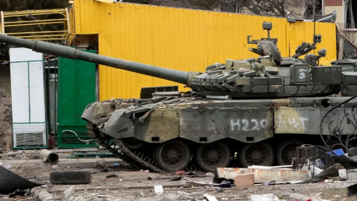 Die Putin-Truppen haben einen weiteren Panzer verloren. (Foto)