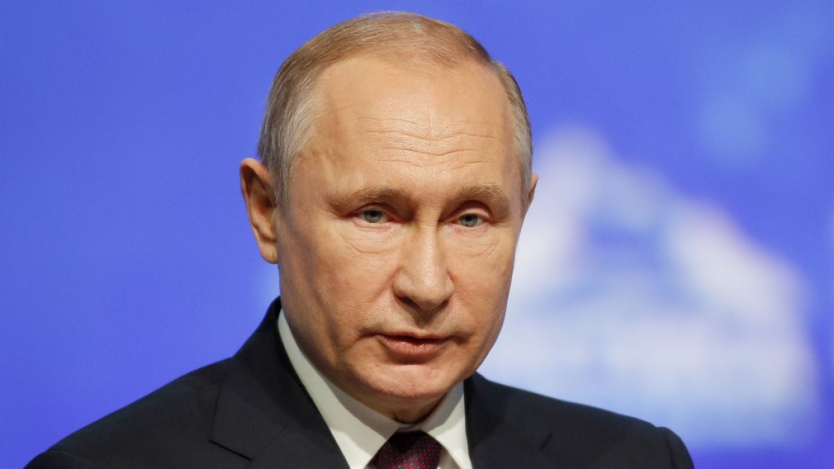 Schlechte Nachrichten für Wladimir Putin: Angeblich wurden die Identitäten von über 600 russischer Spione enttarnt. (Foto)