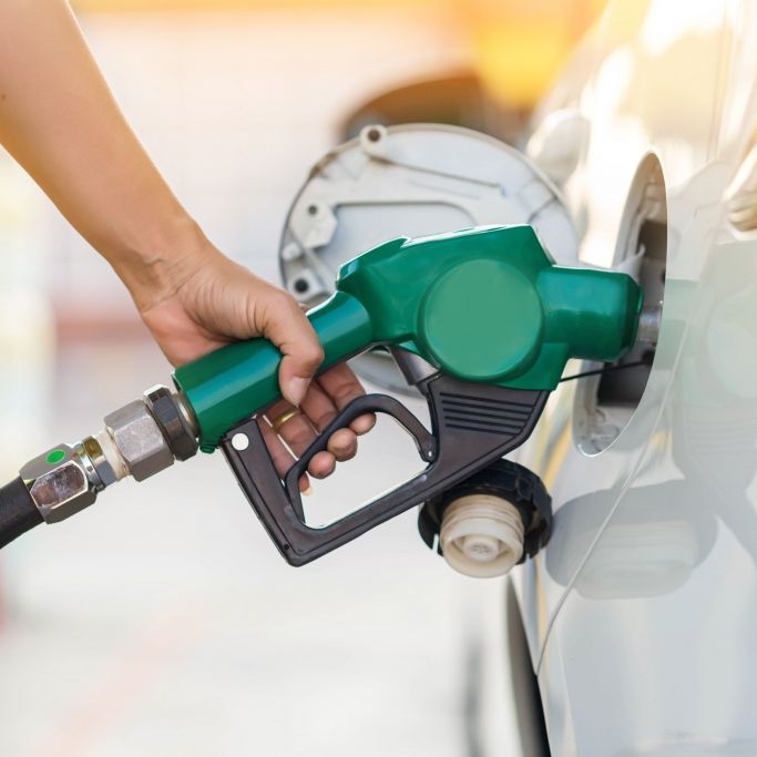Benzinpreise im Vergleich: Die aktuellen Preise für Super, E10 und Diesel an den Tankstellen in Ihrer Nähe im Überblick.