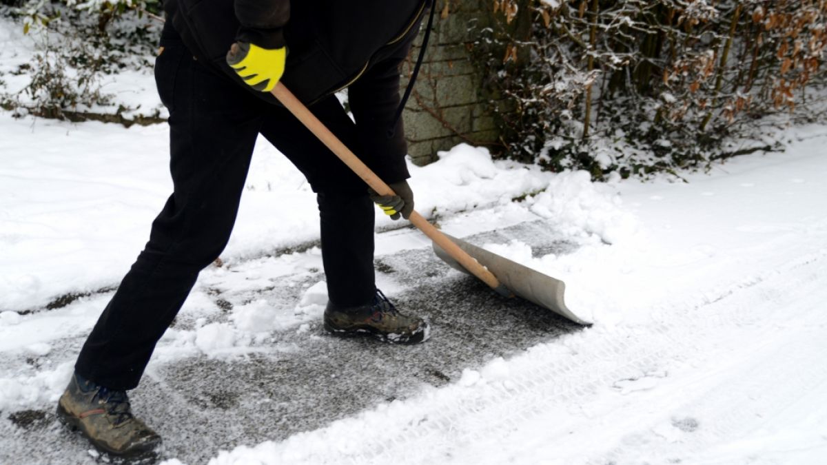 Wettervorhersage: Es wird Schneegl&auml;tte geben. (Foto)