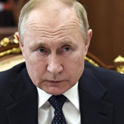 Putin: Kreml-Tyrann stellt 150 Offiziere kalt / Olympia-Star (16) tot / Thomas Anders zu DSDS