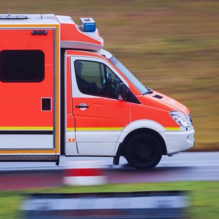 240221-6-pdnms: Rendsburg: Kind bei Unfall verletzt - Unfallflucht