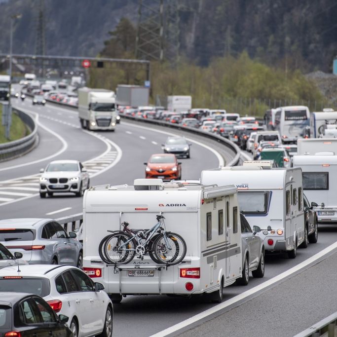 Stau-Alarm an Ostermontag! DIESE Autobahnen sind heute dicht