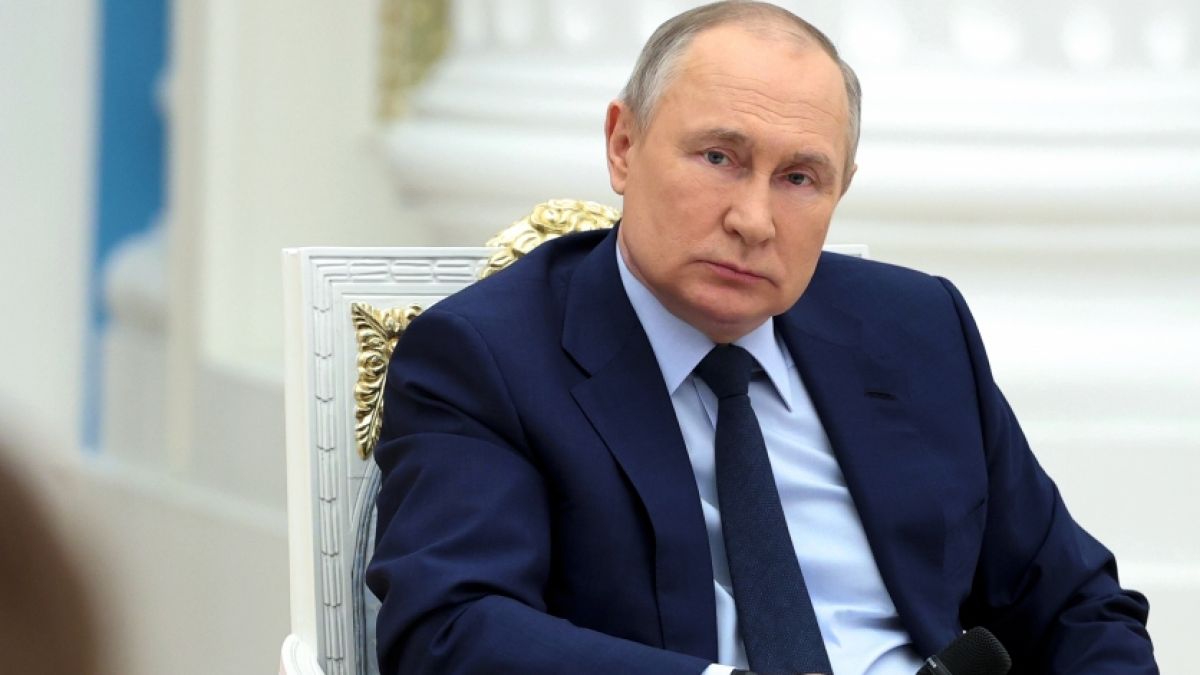 Wladimir Putin hat eine atomfähige Superrakete getestet. (Foto)