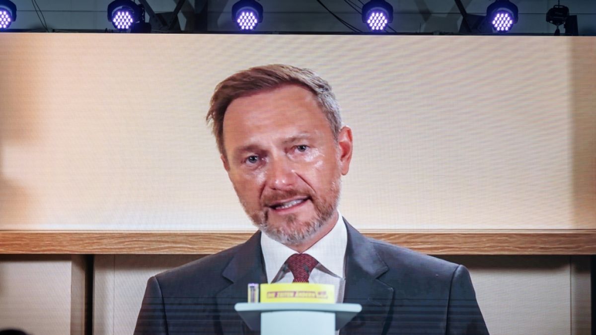 Christian Lindner sitzt von Covid-19 gezeichnet in den USA in Corona-Quarantäne - ließ sich den FDP-Parteitag jedoch nicht entgehen. (Foto)