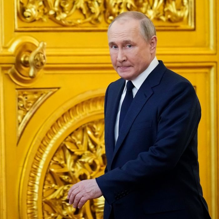 Ärzte analysieren Putins Zitter-Auftritt! Neurologe wagt Diagnose