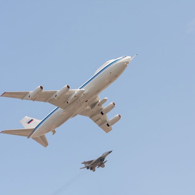 Doomsday-Flugzeug über Moskau gesichtet! DAS plant der Russland-Präsident