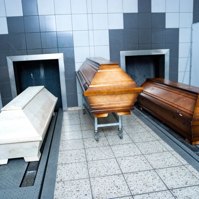 Kollaps in Krematorien droht! Bestatter warnen vor Gas-Embargo