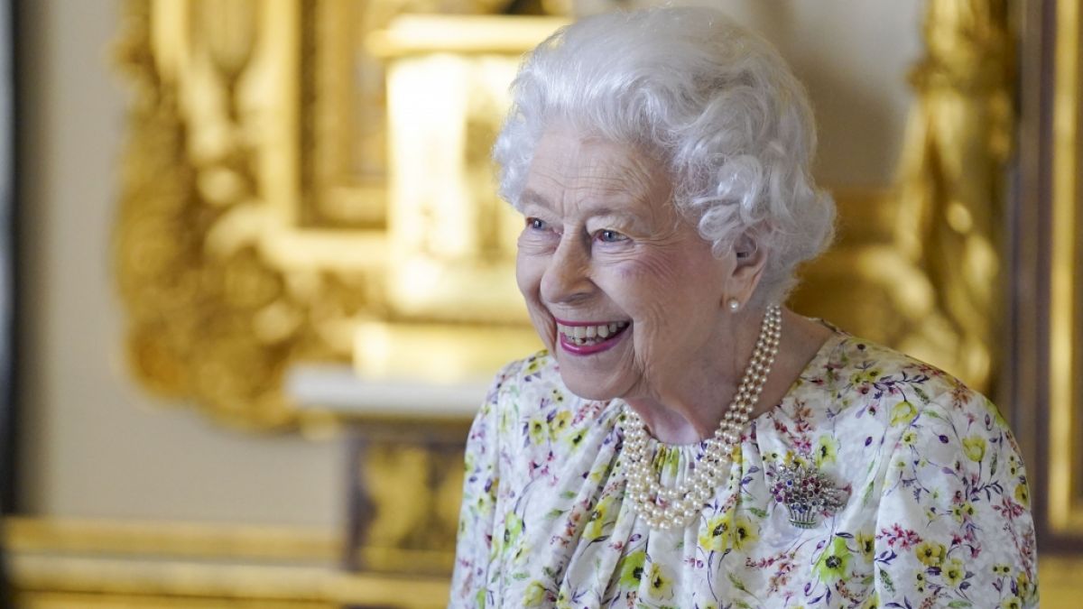 Das 70. Thronjubiläum von Queen Elizabeth II. können auch Royals-Fans in Deutschland dank TV-Übertragungen mitfeiern. (Foto)