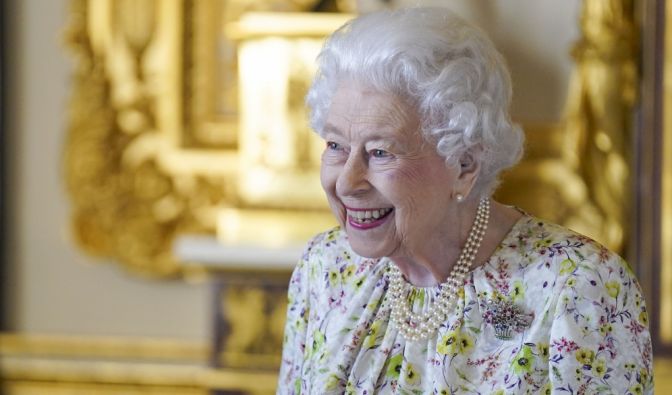 Das 70. Thronjubiläum von Queen Elizabeth II. können auch Royals-Fans in Deutschland dank TV-Übertragungen mitfeiern.