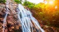 Eine 23-jährige Touristin stürzte von einem Wasserfall auf Koh Samui in den Tod.