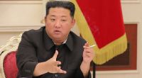 Nordkoreas Diktator Kim Jong-un rasselt weiter mit den Säbeln.
