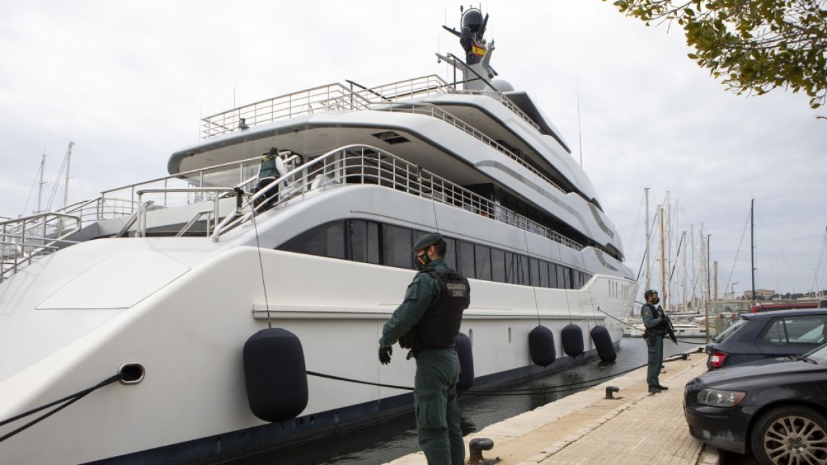 US-Bundesbeamte und die spanische Guardia Civil durchsuchten im April die Yacht "Tango" des russischen Oligarchen Viktor Wekselberg in Palma de Mallorca. (Foto)