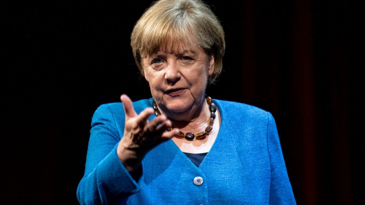 Die frühere Bundeskanzlerin Angela Merkel ist für ihre Äußerungen zur Ministerpräsidenten-Wahl in Thüringen 2020 vom Bundesverfassungsgericht in Karlsruhe gerügt worden. (Foto)