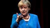 Die frühere Bundeskanzlerin Angela Merkel ist für ihre Äußerungen zur Ministerpräsidenten-Wahl in Thüringen 2020 vom Bundesverfassungsgericht in Karlsruhe gerügt worden.