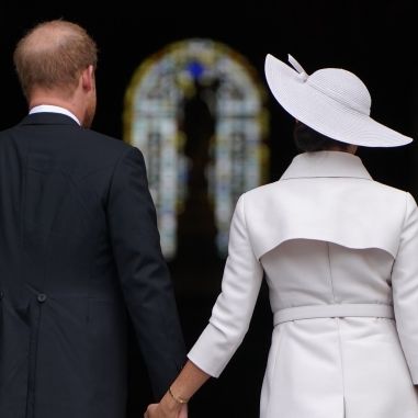Prinz Harry und Meghan Markle nach Queen-Verbot außer sich