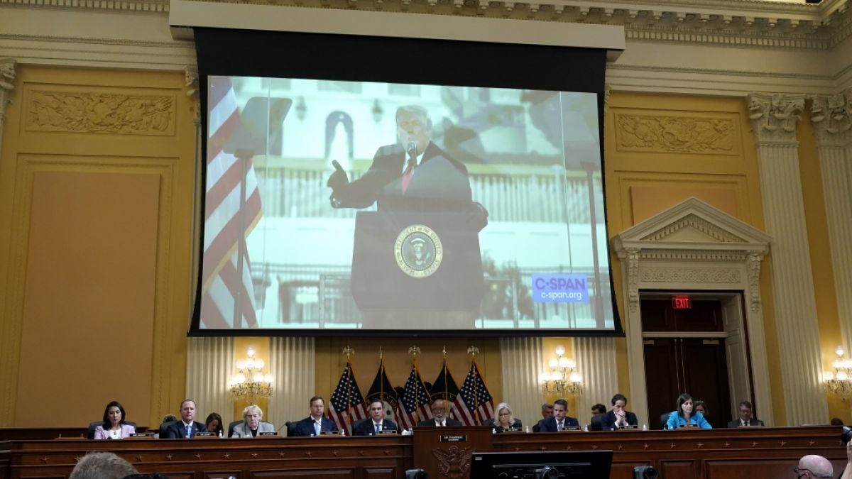 Der Untersuchungsausschuss zum Sturm auf das US-Kapitol erhebt schwere Vorwürfe gegen Donald Trump. (Foto)