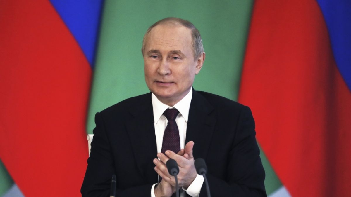 Wladimir Putin hat über die Krankheitsgerüchte gespottet. (Foto)