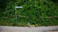 Die Polizei sperrte den Leichenfundort am Hans-Böckler-Ring in Salzgitter-Fredenberg weiträumig ab.