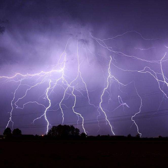 XXL-Hagel, Gewitter und Starkregen! Meteorologen warnen vor Krawall-Wetter