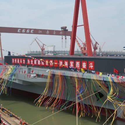 China droht mit neuem Monster-Flugzeugträger