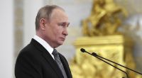 Wladimir Putin wirft der Ukraine den Einsatz von Streubomben vor.