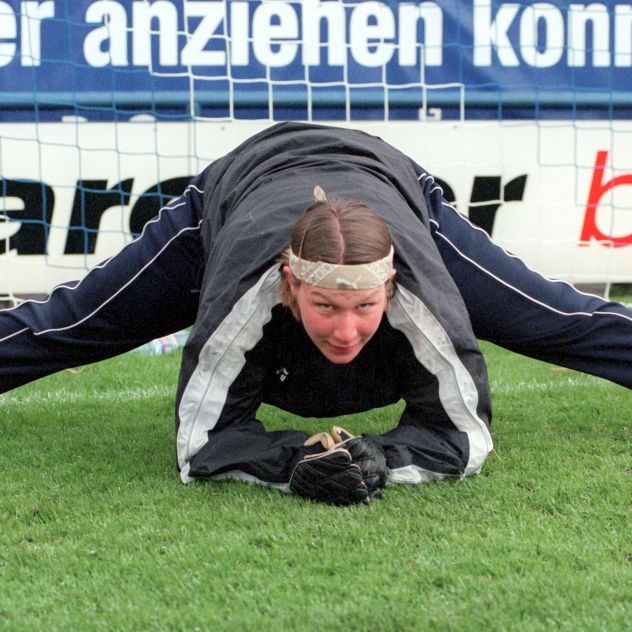 Die neue ZDF-Expertin Kathrin Lehmann brilliert sowohl auf dem Rasen als auch im Tor.