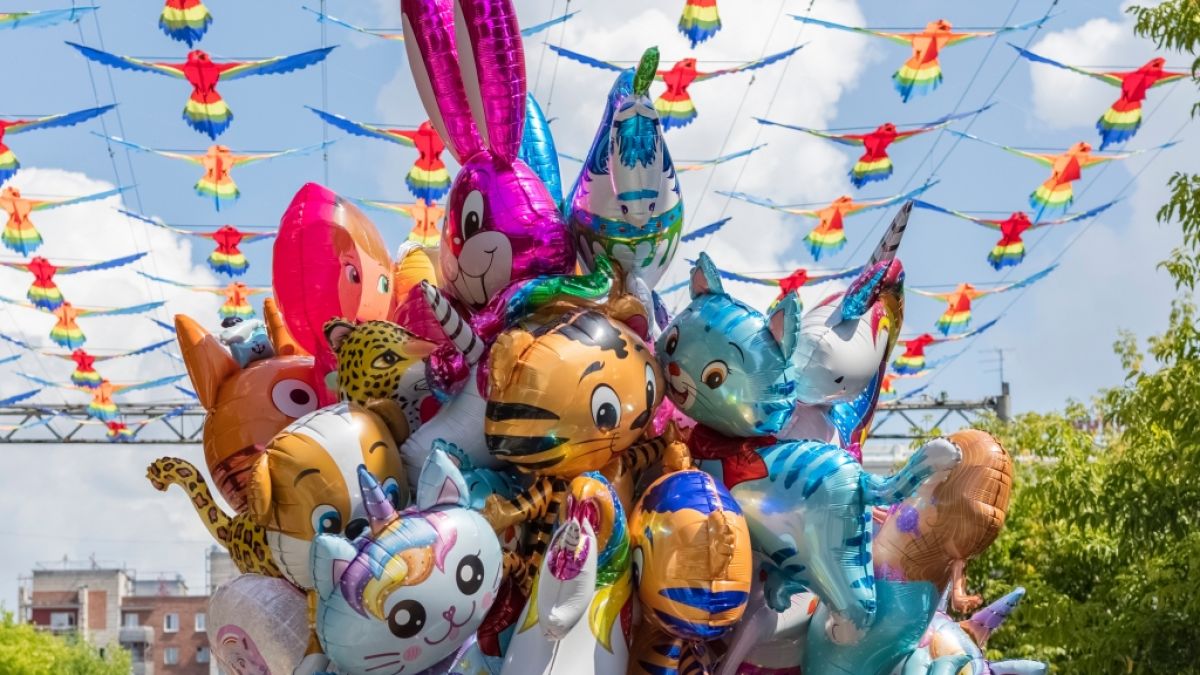 Viele Kinder lieben Heliumballons. (Foto)