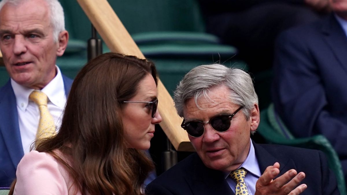 Herzogin Kate berichtet von einem peinlichen Wimbledon-Moment mit ihrem Vater Michael Middleton. (Foto)