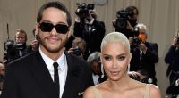 Kim Kardashian zeigte sich mit Freund Pete Davidson bei der Met Gala Anfang Mai 2022 in New York.