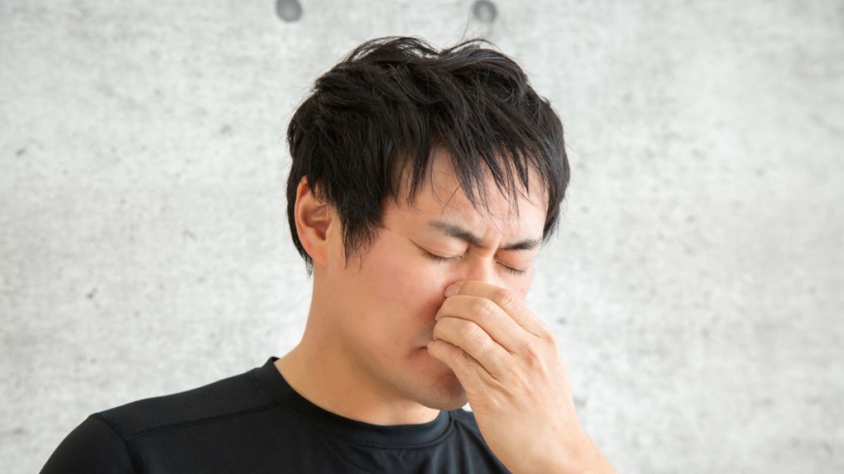 Als Alex Savage nach einem Nickerchen aufwachte, roch es nach verbranntem Gummi. (Foto)