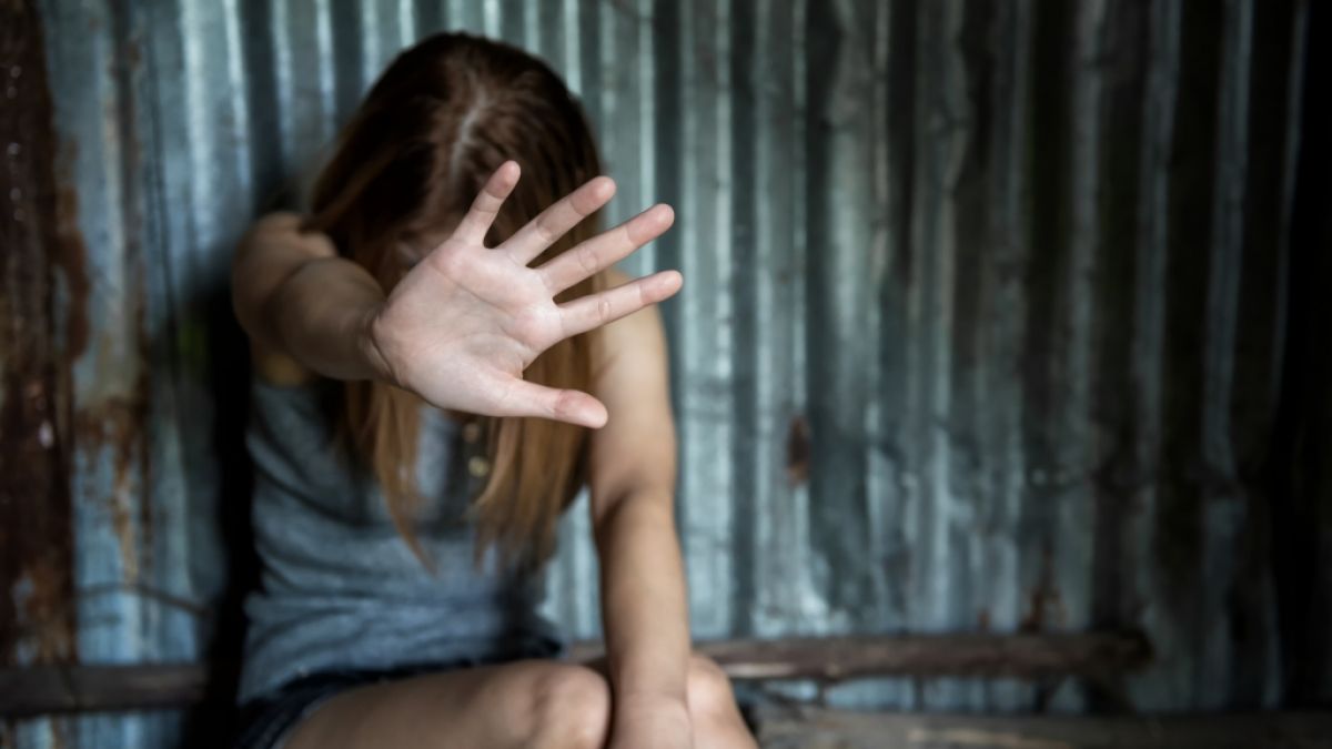 In Neustrelitz wurde ein Jugendlicher nach der Vergewaltgung eines elfjährigen Mädchens verurteilt. (Symbolfoto) (Foto)