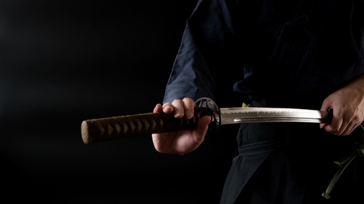 Ein Mörder soll in Frankreich mit einem japanischen Katana-Schwert bewaffnet gewesen sein. (Symbolfoto) (Foto)