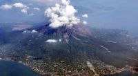Im Süden Japans ist der Vulkan Sakurajima ausgebrochen.