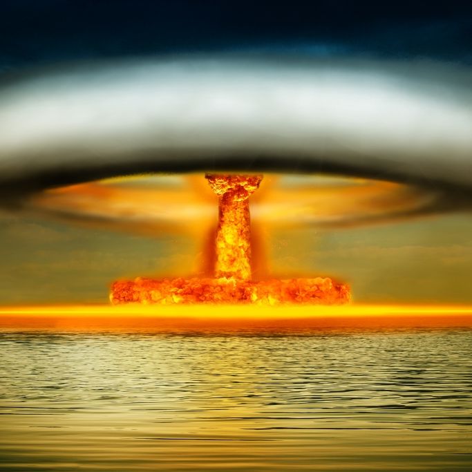 XXL-Schockwelle! Video zeigt Atombomben-Explosion unter Wasser