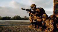 Bei einer Armeeübung in England ist ein Teenie-Soldat zusammengebrochen und gestorben. (Symbolfoto)