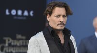 Amber Heard behauptet, Johnny Depp leide an Erektionsstörungen.